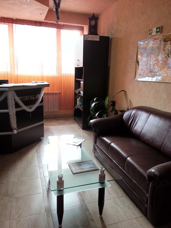 Family Hotel Yola Chepelare Ngoại thất bức ảnh