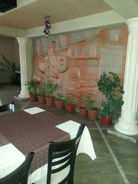 Family Hotel Yola Chepelare Ngoại thất bức ảnh