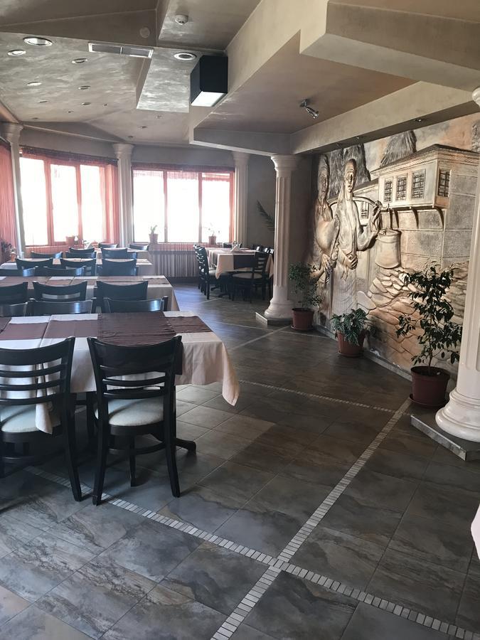 Family Hotel Yola Chepelare Ngoại thất bức ảnh